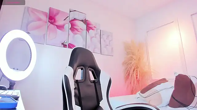 Snapshot of Tommy_valverde chatting on April 8, 2026, 6:41 pm Tommy valverde online show from April 8, 2026, 6:41 pm