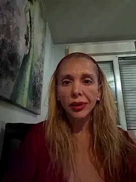 Snapshot of ssndratrans chatting on June 3, 2026, 1:19 am ssndratrans online show from June 3, 2026, 1:19 am