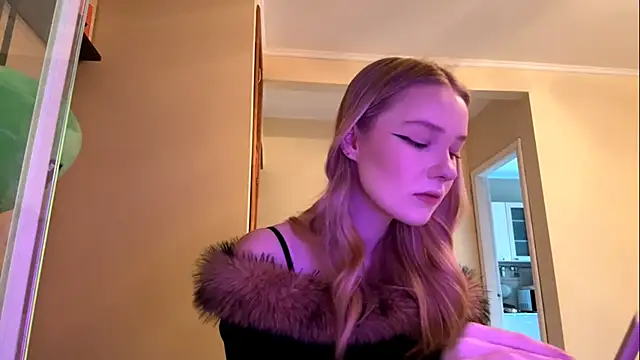 Snapshot of RimyPlaza chatting on April 4, 2026, 2:10 am RimyPlaza online show from April 4, 2026, 2:10 am