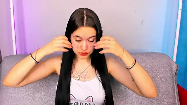 Snapshot of AishaTempt chatting on March 25, 2026, 3:23 am AishaTempt online show from March 25, 2026, 3:23 am