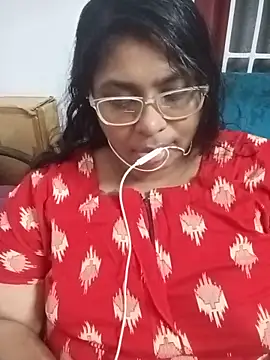 Snapshot of deepika-mallus chatting on June 5, 2026, 2:45 pm deepika-mallus online show from June 5, 2026, 2:45 pm