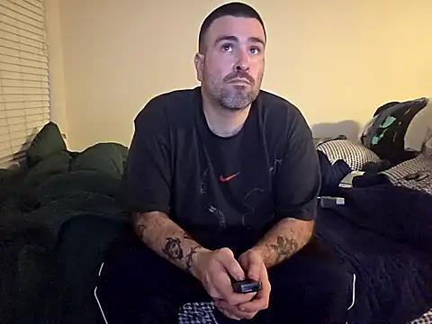 Snapshot of Biggbaddwulf7 chatting on February 28, 2026, 10:38 am Biggbaddwulf7 online show from February 28, 2026, 10:38 am