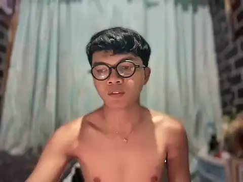 petiteasianxxx online show from February 27, 2026, 12:38 pm