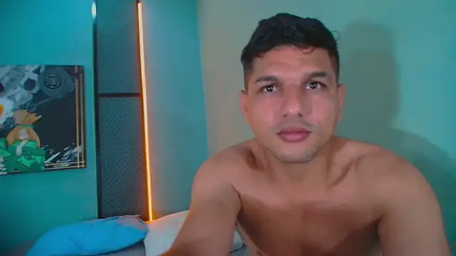 Snapshot of Hornyshow1 chatting on April 11, 2026, 12:53 pm Hornyshow1 online show from April 11, 2026, 12:53 pm