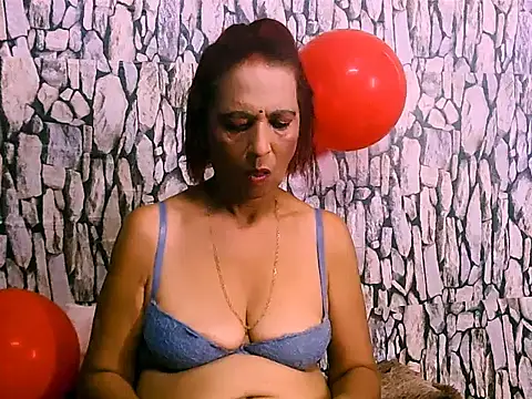 Hot queen58 online show from March 8, 2026, 10:52 am