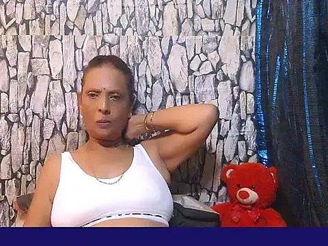 Hot queen58 online show from April 10, 2026, 6:29 am