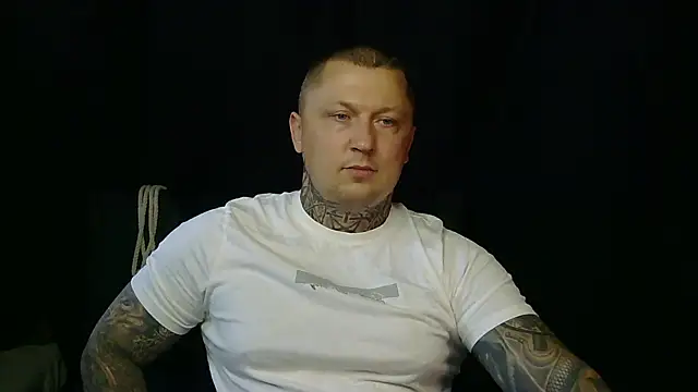 devilWithTats online show from August 7, 2026, 8:38 am