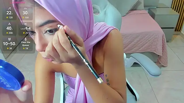 Snapshot of Hanna_irfan chatting on March 8, 2026, 12:20 pm Hanna irfan online show from March 8, 2026, 12:20 pm