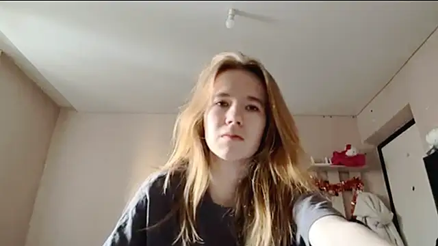 Snapshot of LeomaJee chatting on March 27, 2026, 1:00 pm LeomaJee online show from March 27, 2026, 1:00 pm