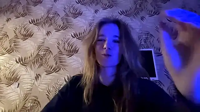 Snapshot of LeomaJee chatting on March 31, 2026, 9:59 pm LeomaJee online show from March 31, 2026, 9:59 pm