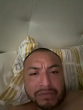 alexandeerr1986 online show from June 29, 2026, 10:26 am