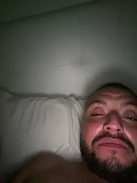 alexandeerr1986 online show from August 8, 2026, 6:15 am