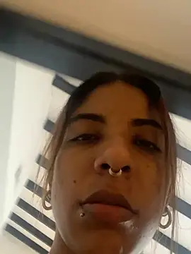 VioletaHills  online show from May 12, 2026, 12:35 pm