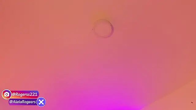 Snapshot of AlaiaRogers chatting on May 21, 2026, 10:44 am AlaiaRogers online show from May 21, 2026, 10:44 am