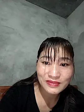 Snapshot of Lilinn_ chatting on March 3, 2026, 10:54 am Lilinn online show from March 3, 2026, 10:54 am