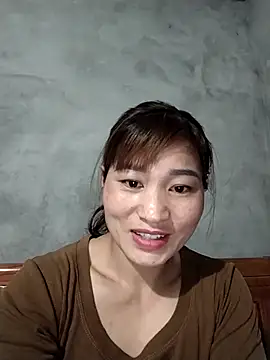 Snapshot of Lilinn_ chatting on March 11, 2026, 11:27 am Lilinn online show from March 11, 2026, 11:27 am