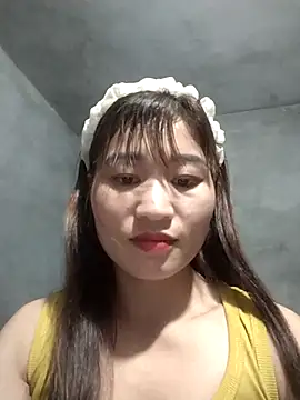 Snapshot of Lilinn_ chatting on March 14, 2026, 11:15 am Lilinn online show from March 14, 2026, 11:15 am