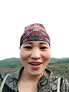 Snapshot of Lilinn_ chatting on March 17, 2026, 10:40 am Lilinn online show from March 17, 2026, 10:40 am