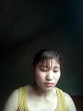 Snapshot of Lilinn_ chatting on March 24, 2026, 5:12 am Lilinn online show from March 24, 2026, 5:12 am