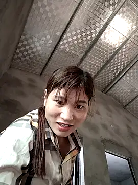 Snapshot of Lilinn_ chatting on March 30, 2026, 6:47 am Lilinn online show from March 30, 2026, 6:47 am