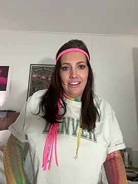 Snapshot of hollyharmd chatting on March 28, 2026, 8:03 am hollyharmd online show from March 28, 2026, 8:03 am