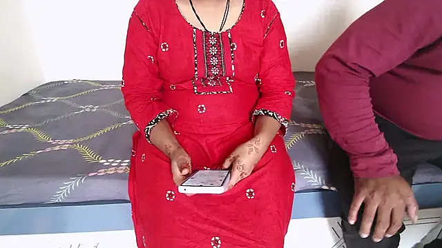 Snapshot of Miss_Sanika chatting on July 4, 2026, 6:19 am Miss Sanika online show from July 4, 2026, 6:19 am