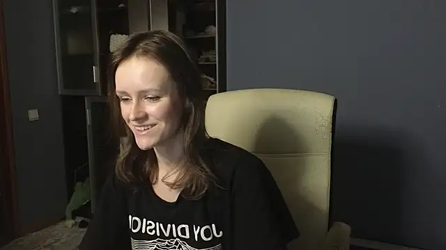 Tender Swan online show from March 19, 2026, 11:53 pm