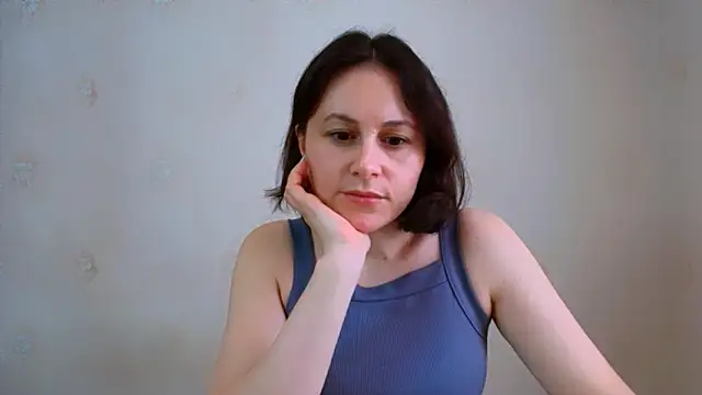 Snapshot of Inessa_beauty chatting on June 3, 2026, 10:40 am Inessa beauty online show from June 3, 2026, 10:40 am