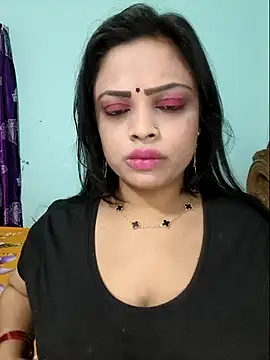 Beauty-3 online show from May 1, 2026, 8:35 pm
