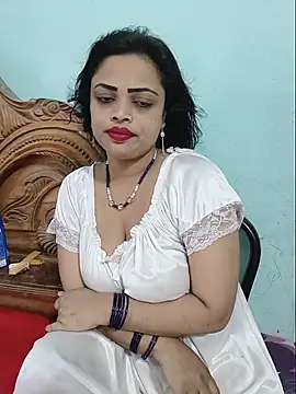 Beauty-3 online show from June 26, 2026, 1:54 am