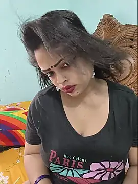 Beauty-3 online show from July 14, 2026, 2:05 am
