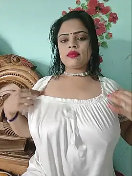 Beauty-3 online show from July 21, 2026, 8:05 am