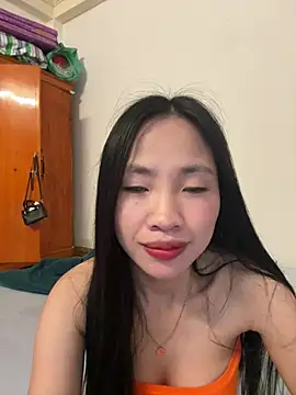 Snapshot of MIABCDZ chatting on May 20, 2026, 1:56 am MIABCDZ online show from May 20, 2026, 1:56 am