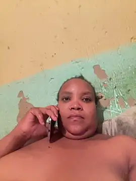 friendlybitch22 online show from March 4, 2026, 11:33 pm