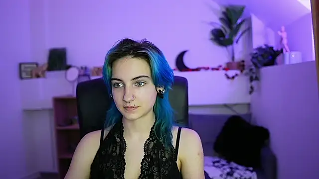 stacy  x3 online show from April 21, 2026, 1:06 pm