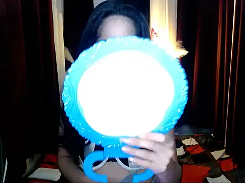 AnaxandraVenomLips online show from May 4, 2026, 9:22 pm