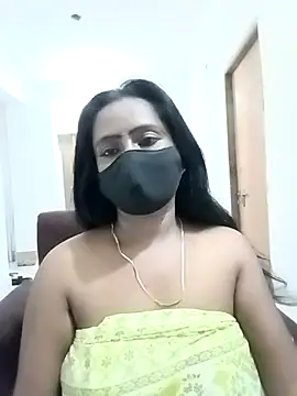 misti-boudii online show from June 30, 2026, 2:18 pm