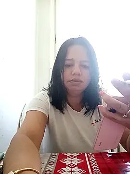 roxana e43 online show from April 26, 2026, 8:12 am