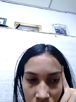 BiancaRoyale online show from May 8, 2026, 6:41 am