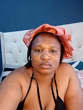 Cuddle Zee online show from March 11, 2026, 1:39 pm