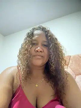 Dominicana42 online show from August 4, 2026, 1:42 am