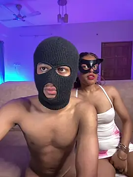 Partnersincrime07 online show from May 20, 2026, 8:15 pm