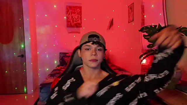 Snapshot of HaydenAngel chatting on March 1, 2026, 3:41 am HaydenAngel online show from March 1, 2026, 3:41 am