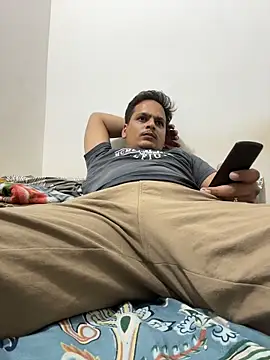 Snapshot of the_guy_u_desire chatting on March 9, 2026, 3:49 pm the guy u desire online show from March 9, 2026, 3:49 pm