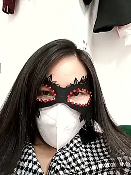 Suka-mon online show from March 8, 2026, 2:43 pm