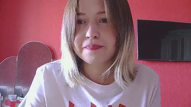 Snapshot of Beloved_Mary chatting on May 30, 2026, 6:43 am Beloved Mary online show from May 30, 2026, 6:43 am