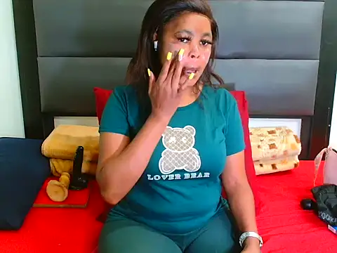 Snapshot of SpicyKittyxxx chatting on April 9, 2026, 6:19 am SpicyKittyxxx online show from April 9, 2026, 6:19 am