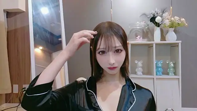 Asuka H xxx online show from April 25, 2026, 12:19 pm
