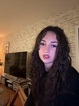 Claraaaaa06 online show from March 6, 2026, 8:38 pm