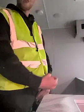 cowboyheaven123 online show from March 12, 2026, 12:39 am